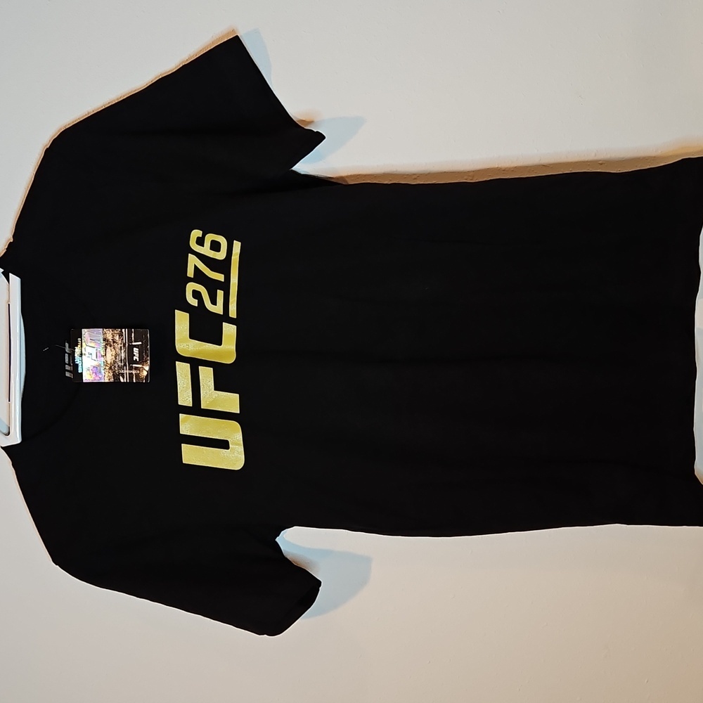 UFC 276 Adesanya is Cannonier NWT t shirt sz. S Featherweight Championship